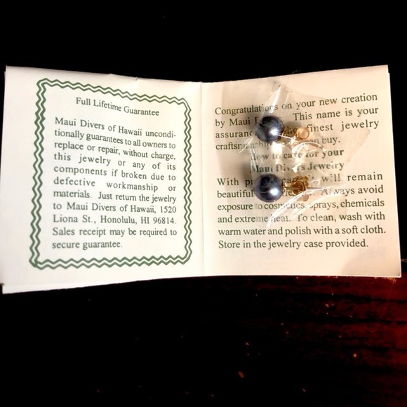 Pearl Earrings Maui Diver 100% Authentic - Picture 2 of 6